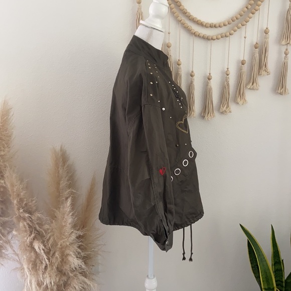 H&M embroidered army jacket green studded embellished parka fall grunge vibes 6 - Picture 9 of 16